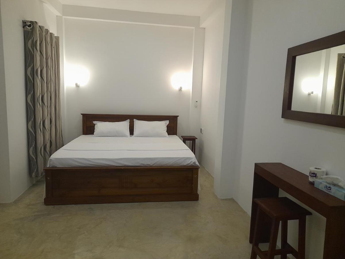 Gloria Inn Негомбо Екстер'єр фото