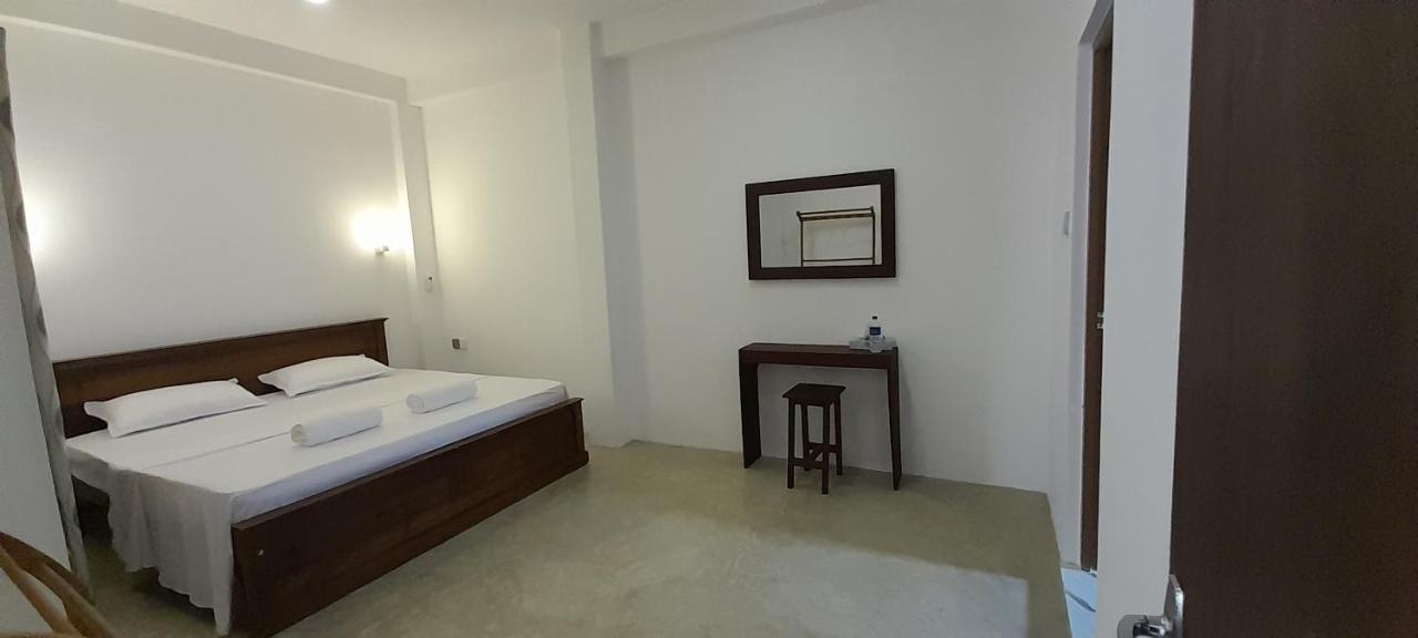 Gloria Inn Негомбо Екстер'єр фото